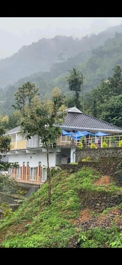Earth Lounge Resort Vagamon Buitenkant foto